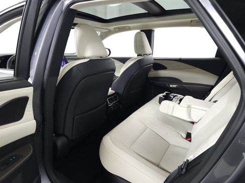 Certified 2023 Lexus RX 350 LUXURY image 33