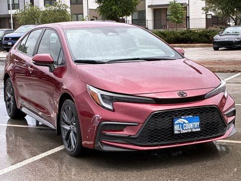Used 2024 Toyota Corolla SE FWD image 8