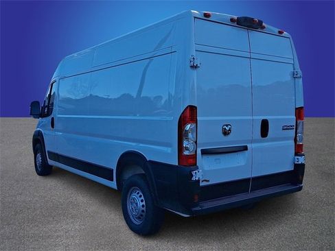 Used 2024 RAM ProMaster 2500 w/ Safety Group image 6