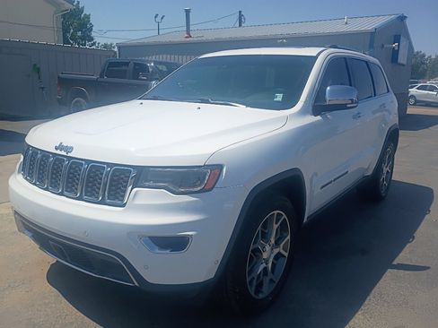Used 2021 Jeep Grand Cherokee Limited w/ Luxury Group II AWD/4WD image 2