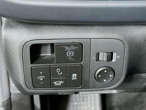 Used 2024 Hyundai Ioniq 6 SE image 16