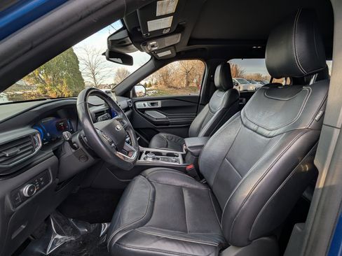 Used 2020 Ford Explorer ST w/ Premium Technology Package image 10