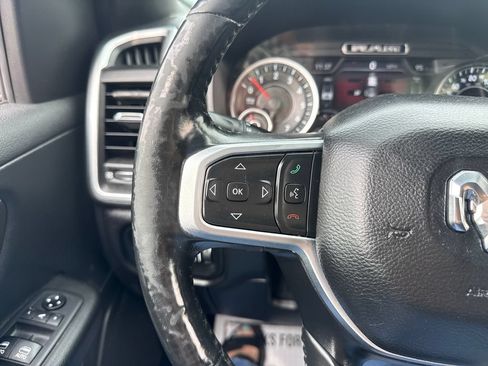 Used 2019 RAM 1500 Big Horn AWD/4WD image 38