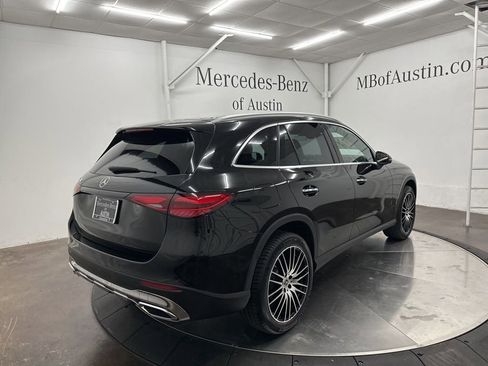 Used 2026 Mercedes-Benz GLC 300 image 7