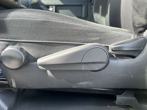 Used 2012 Toyota FJ Cruiser 4WD w/ Convenience Pkg image 10