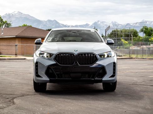 New 2027 BMW X6 xDrive40i w/ Executive Package AWD/4WD image 8