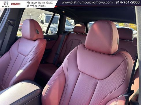 Used 2024 BMW X3 M40i image 19