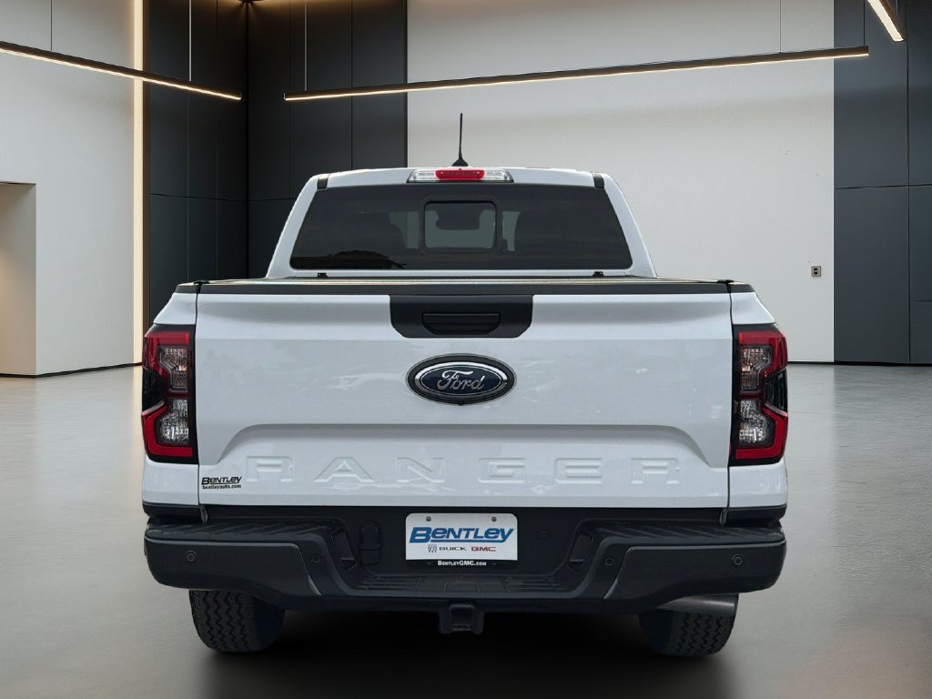Used 2024 Ford Ranger Lariat w/ FX4 Off-Road Package AWD/4WD image 5