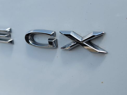 Used 2023 Buick Encore GX Preferred FWD image 33