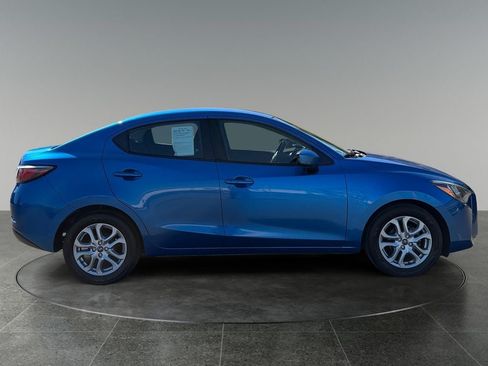 Used 2018 Toyota Yaris iA FWD image 10