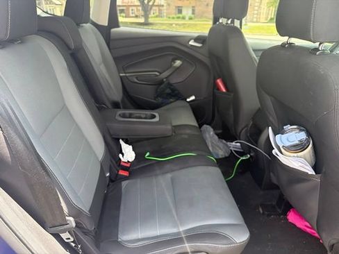 Used 2016 Ford Escape SE FWD image 10