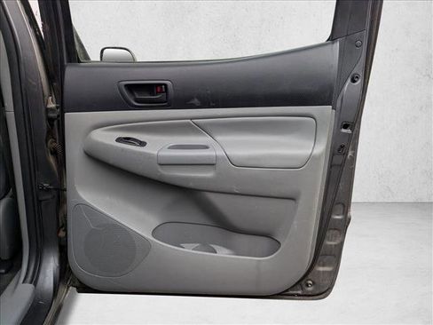 Used 2015 Toyota Tacoma 4x4 Double Cab image 14