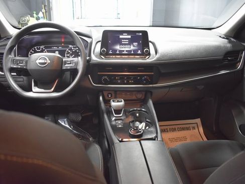 Certified 2025 Nissan Rogue S image 13