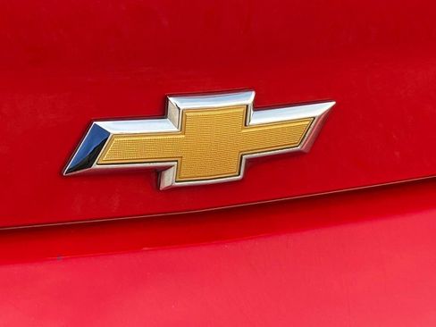 Used 2022 Chevrolet Camaro LT RWD image 22