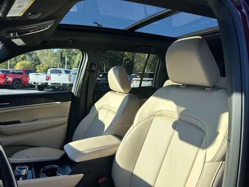 New 2025 Jeep Grand Cherokee Limited w/ Luxury Tech Group II image 12