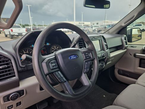 Used 2020 Ford F150 XLT w/ Equipment Group 301A Mid RWD image 15