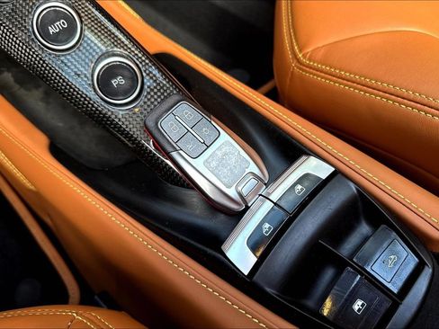 Used 2018 Ferrari 488 Spider RWD image 29