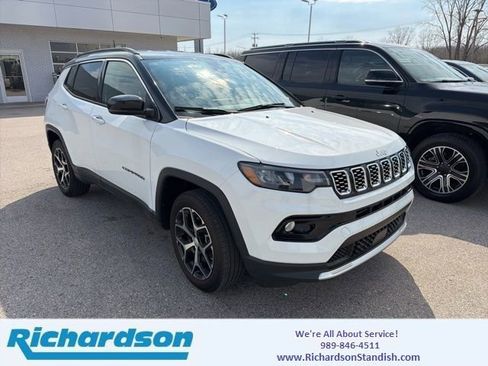 Used 2024 Jeep Compass Limited image 1