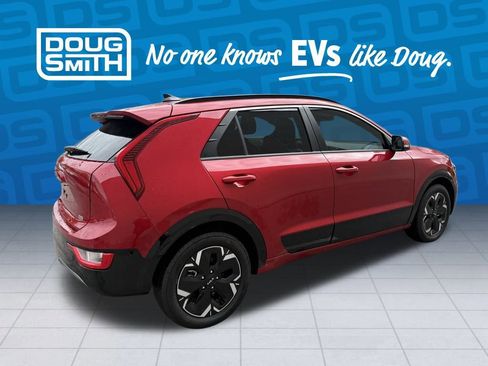 Used 2023 Kia Niro Wind image 3