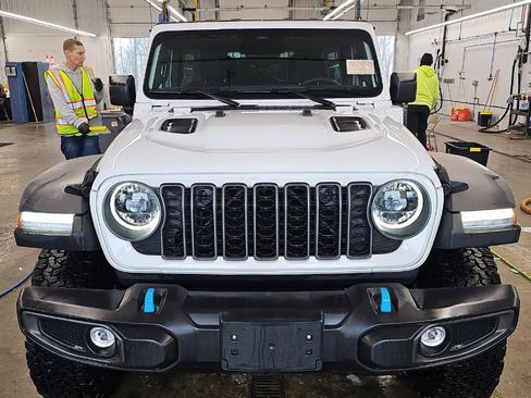 Used 2025 Jeep Wrangler Unlimited Rubicon 4xe w/ Safety Group image 2