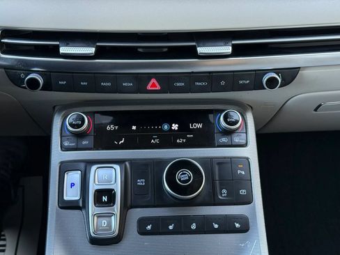 Used 2023 Hyundai Palisade Calligraphy FWD image 24