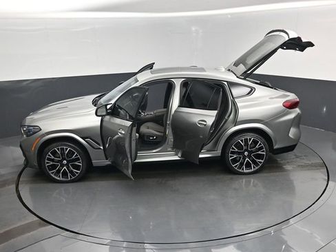 Used 2023 BMW X6 M w/ Competition Package image 17