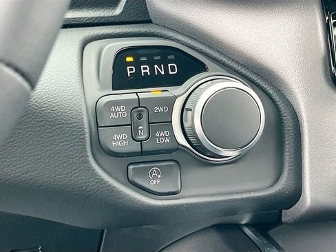 New 2026 RAM 1500 Big Horn w/ Night Edition AWD/4WD image 16
