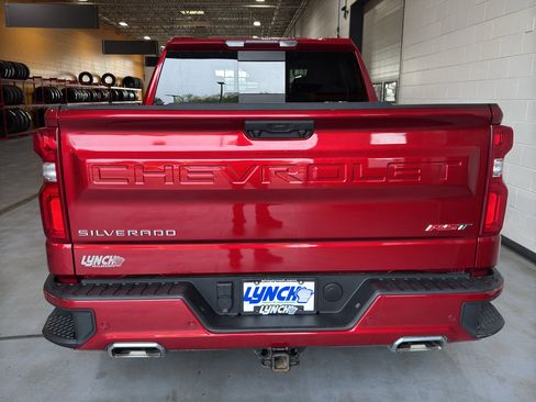Used 2024 Chevrolet Silverado 1500 RST w/ Convenience Package II AWD/4WD image 4