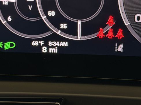 New 2026 Porsche Cayenne image 22