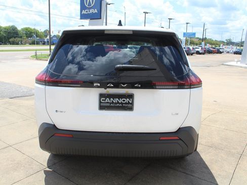 Used 2026 Toyota RAV4 LE FWD image 6