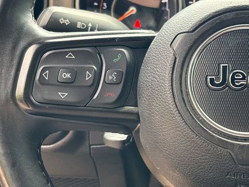 Used 2018 Jeep Wrangler Unlimited Sport S AWD/4WD image 18