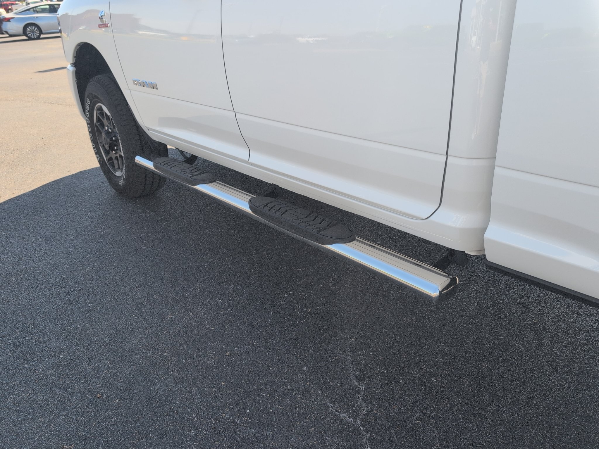 Used 2026 RAM 2500 Laramie AWD/4WD image 14