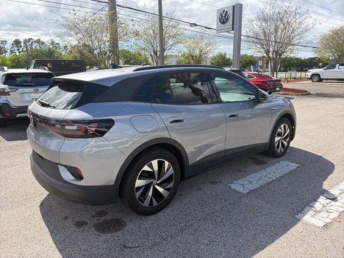 Used 2023 Volkswagen ID.4 Pro image 8