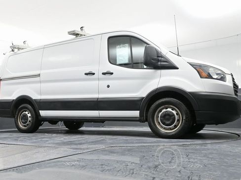 Used 2016 Ford Transit 150 130 Low Roof image 42