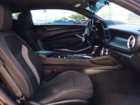 Used 2022 Chevrolet Camaro LT RWD image 28