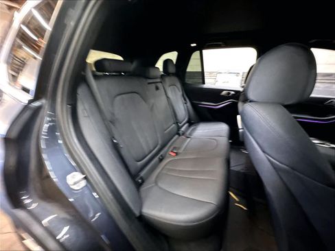 Used 2020 BMW X5 xDrive40i w/ Premium Package AWD/4WD image 29