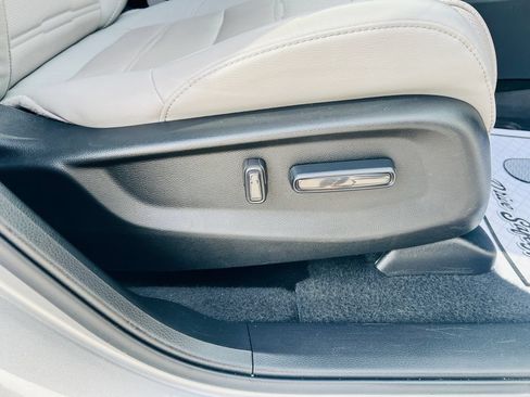 Used 2021 Honda CR-V EX-L image 33