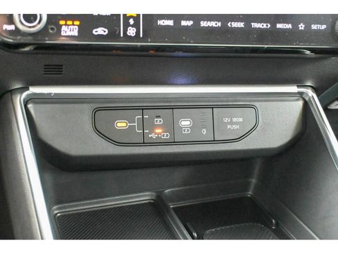 New 2026 Kia Carnival SX Prestige image 32