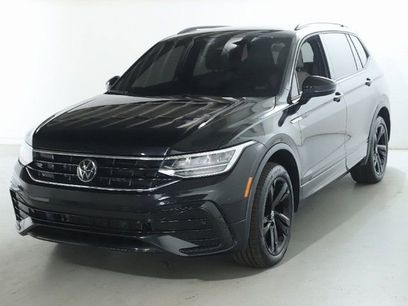 Used 2024 Volkswagen Tiguan SE R-Line