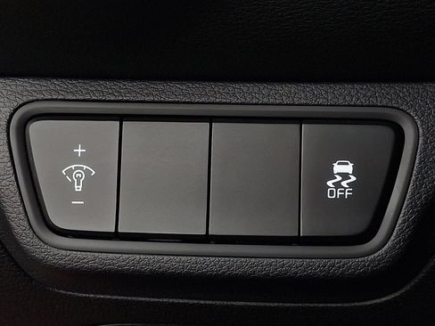 Used 2023 Kia Forte LXS image 23