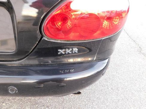 Used 2002 Jaguar XK8 Convertible image 10