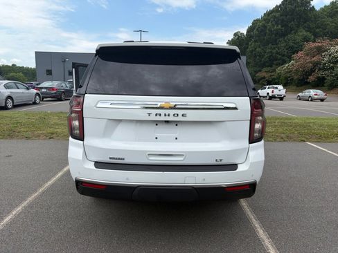 Used 2022 Chevrolet Tahoe LT w/ Luxury Package AWD/4WD image 18