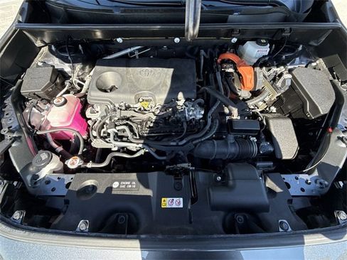 Used 2023 Toyota RAV4 Limited image 27