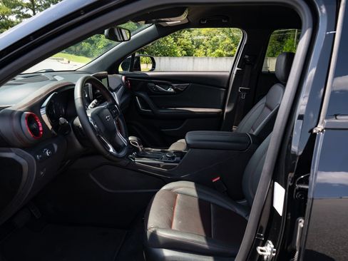 Used 2025 Chevrolet Blazer RS FWD image 14