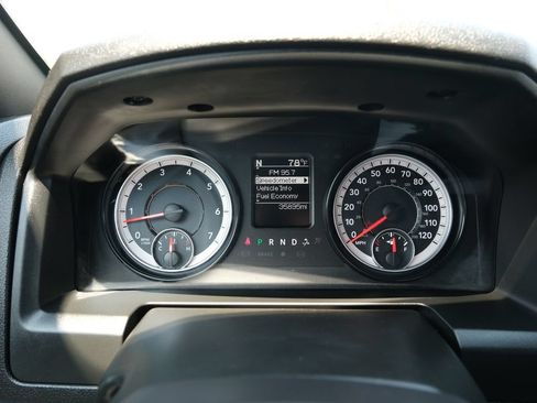Used 2022 RAM 1500 Classic Warlock AWD/4WD image 6