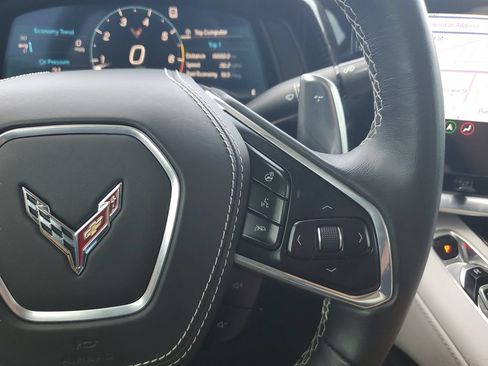 Used 2022 Chevrolet Corvette Stingray Premium Conv w/ Z51 Performance Package RWD image 20