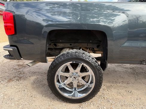 Used 2018 Chevrolet Silverado 1500 LT image 11