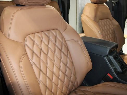 Used 2025 Ford Bronco Big Bend AWD/4WD image 6