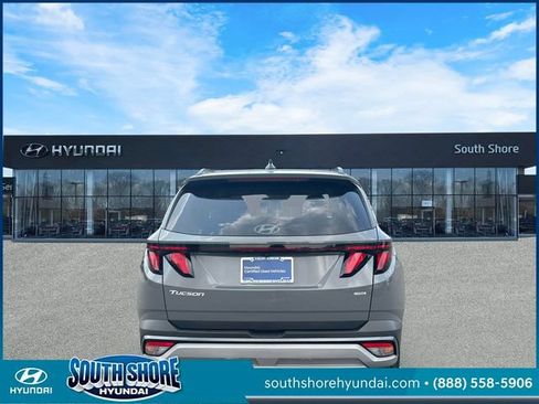 Certified 2025 Hyundai Tucson SEL AWD/4WD image 7