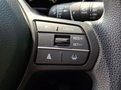 Used 2023 Honda CR-V EX image 19